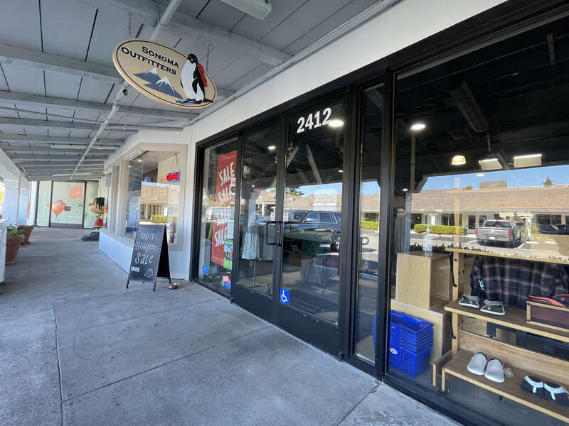 Sonoma Outfitters, Santa Rosa, California.