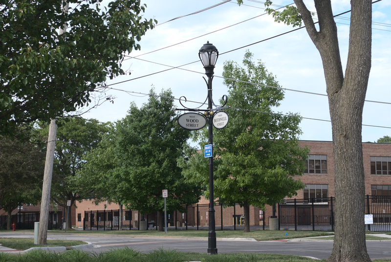 Street sign at the intersection of Wood Street and Bothwell Street in Palatine, Illinois