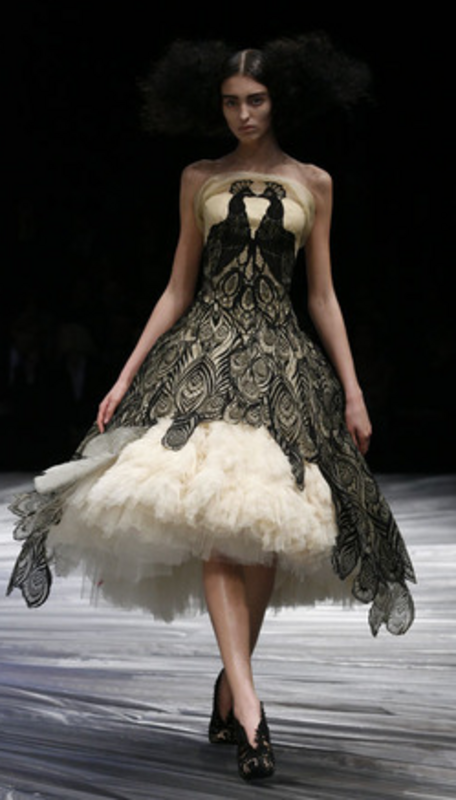 The Girl Who Lived In The Tree - Look 23 - Alexander McQueen Fall 2008 Collection