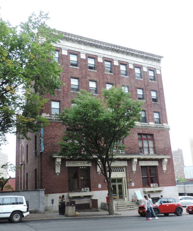 Looking west across South Broadway on a cloudy midday.