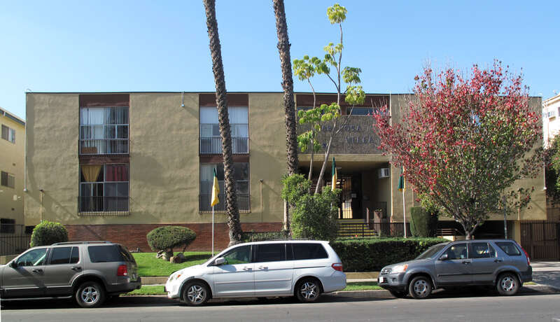 Apartment building at 133 S. Mariposa Ave., Los Angeles