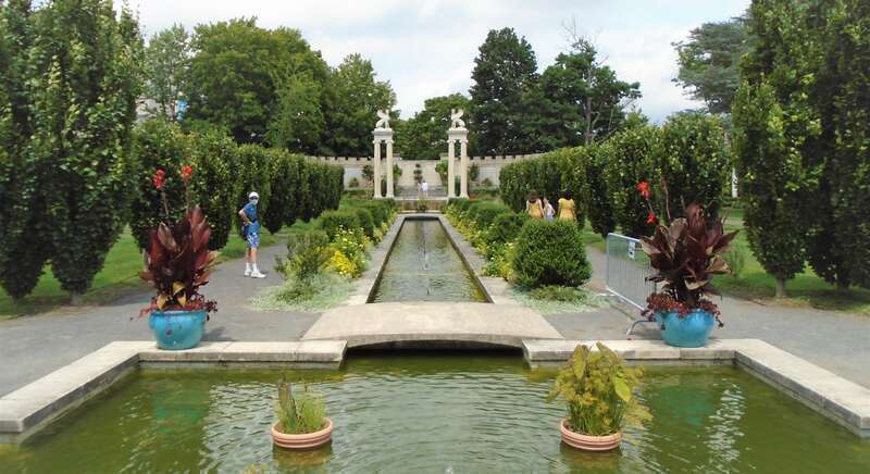 Untermyer Park and Gardens is a historic 43-acre (17 ha) city public park, located in Yonkers, New York in Westchester County, just north of New York City.  The park is a remnant of Samuel J. Untermyer's 150-acre (61 ha) estate &quot;Greystone&quot;.  The park