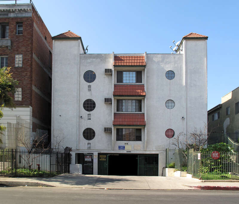 Apartment building at 235 S Mariposa Ave, Los Angeles