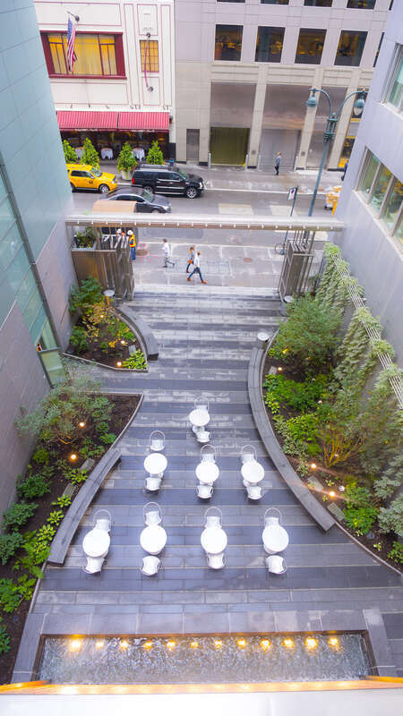 50th Street Commons public space, constructed as part of the East Side Access project, formally opened on Tuesday, September 16. The new 2,400-square-foot urban space, located at 48 East 50th Street between Park and Madison Avenues,  features a rich