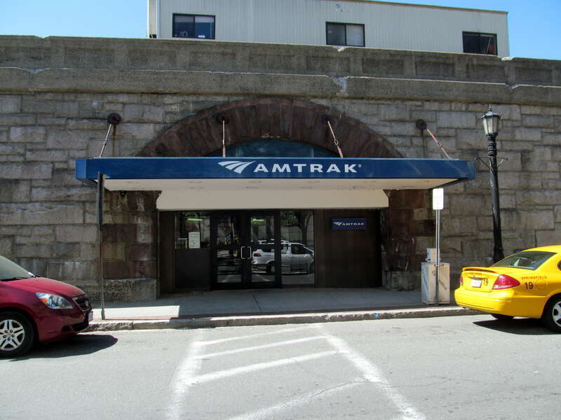 Entrance to the Amtrak waiting area at Springfield Union Station in May 2013