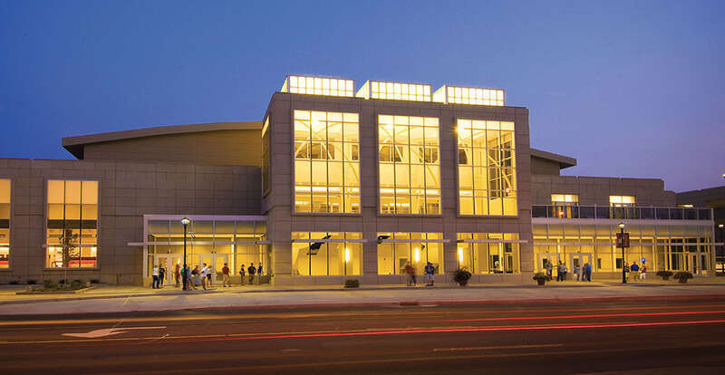 Bradley_U_Renaissance_Coliseum