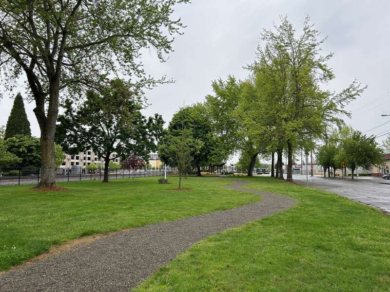 The Burlington Green-Yangzhou Park in Kent, Washington
