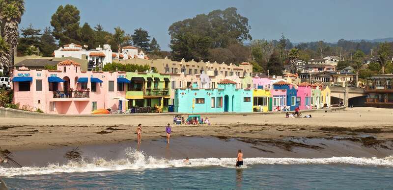 Colorful Venetian Hotel on the Beach in Capitola