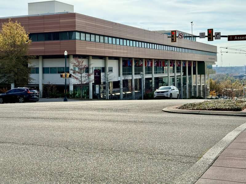 Built in 2011-2014, this Contemporary building was designed by Stevens and Wilkinson to serve as the home of the Darla Moore School of Business, part of the University of South Carolina.  The building features a large cylindrical concrete colonnade