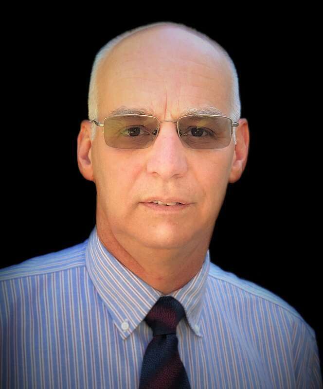 Photograph of Dean F. Sittig taken 4.12.2020 in Lake Oswego, OR