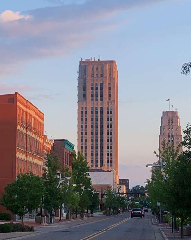 Michigan Avenue in Battle Creek, Michigan.