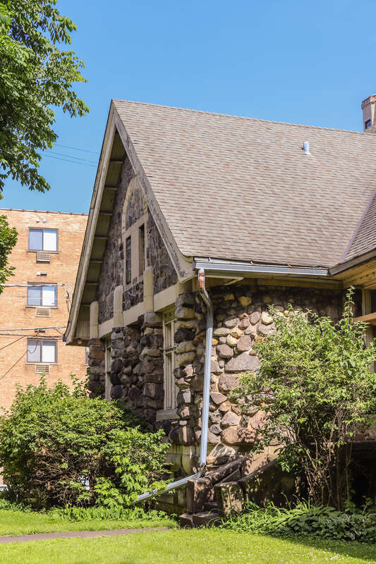 Epworth United Methodist Church, originally built as Epworth Methodist Episcopal Church, 5253 N. Kenmore Ave., Chicago, Illinois. Architect: Frederick B. Townsend, 1890.