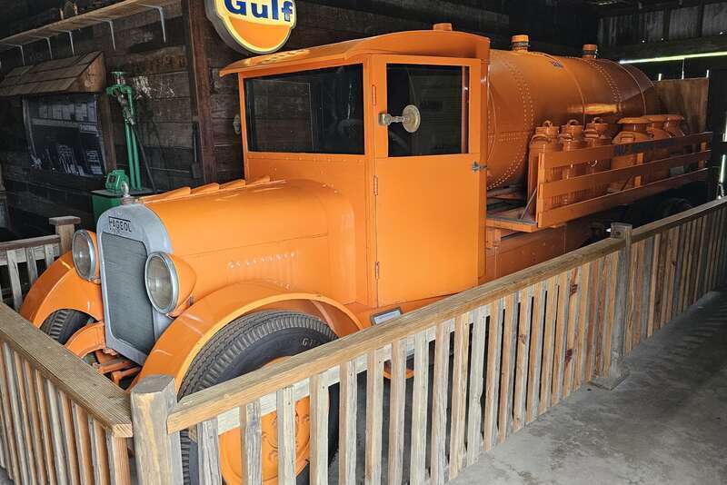 A Fageol truck at the Spindletop-Gladys City Boomtown Museum in Beaumont, Texas