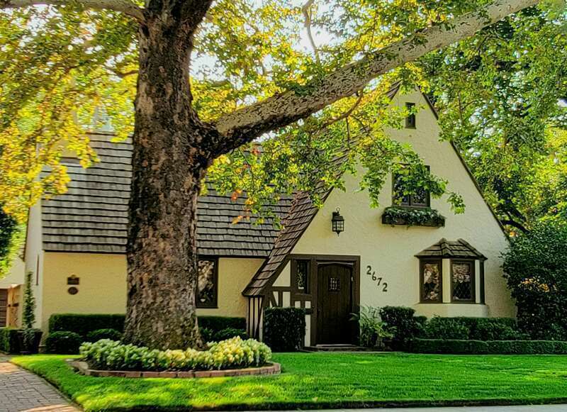 George &amp;amp; Mabel Barr House