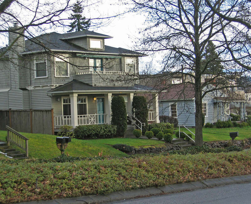 Traditional housing adjacent to downtown.  Classic '&quot;Elm Street&quot; style neighborhood.  Not the differences in scale of housing.
This work is licensed under a
Creative Commons Attribution 3.0 United States License.

Please Attribute to: Brett VA