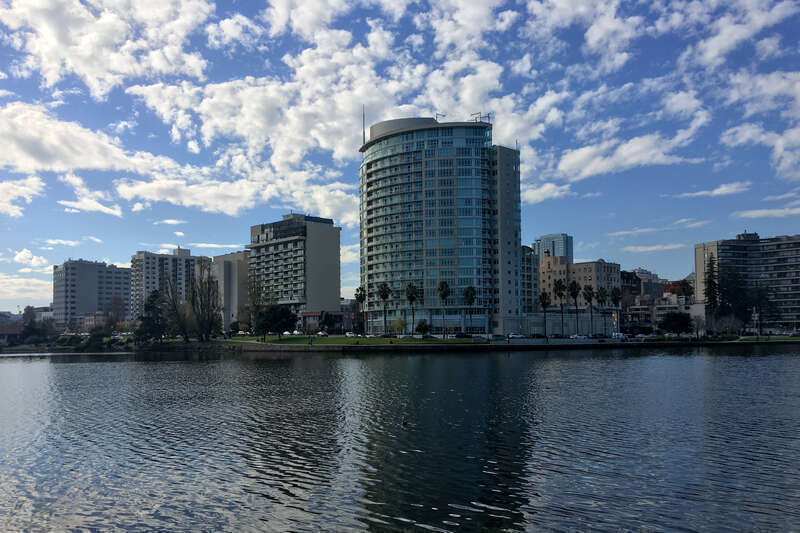 Lake Merritt and Lakeside Apartments District, Oakland, California, US