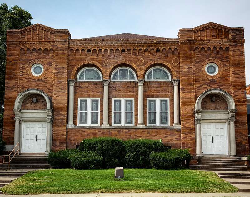 Lee's Summit Christian Church Building