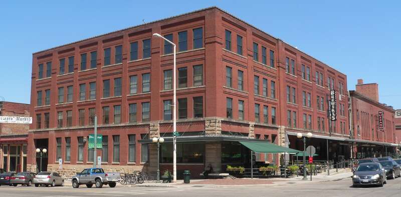 Haymarket District in Lincoln, Nebraska: northwest corner of 8th and P Streets.  P runs westward to the left; 8th runs northward at the right edge of the photo.