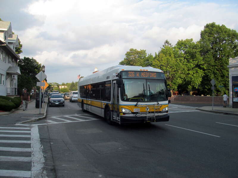 An outbound MBTA #326 bus on Salem Street at Medford Square in July 2015