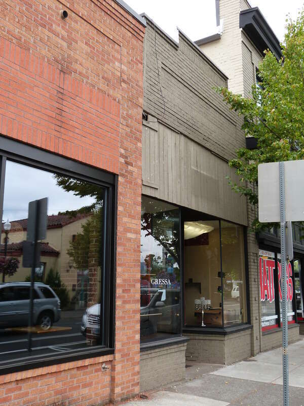 The historic Beaverton Post Office and a secondary commercial building on the same lot (built 1924), located at 4545–4555 Southwest Watson Avenue in Beaverton, Oregon, United States, are jointly listed as a contributing resource in the Beaverton