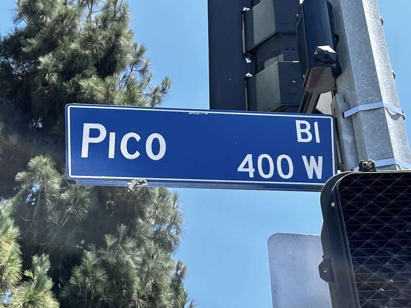 Pico Boulevard Los Angeles (July 2022) Street sign W