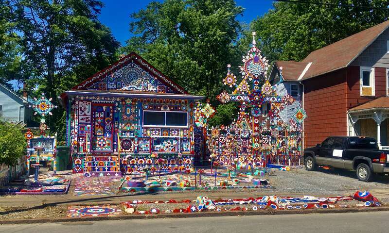 As seen in June 2020: an off-the-beaten-path local landmark in Niagara Falls, New York is the so-called Prophet Isaiah's Second Coming House, at 1308 Ontario Avenue. The house was the brainchild of Isaiah Robertson, a Jamaican-born house flipper who