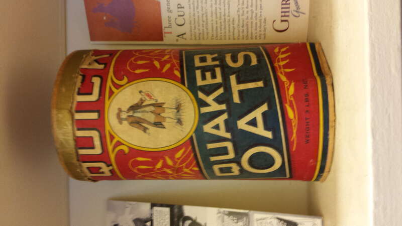 Container of en:Quaker Oats Company at the en:Museum of American Heritage