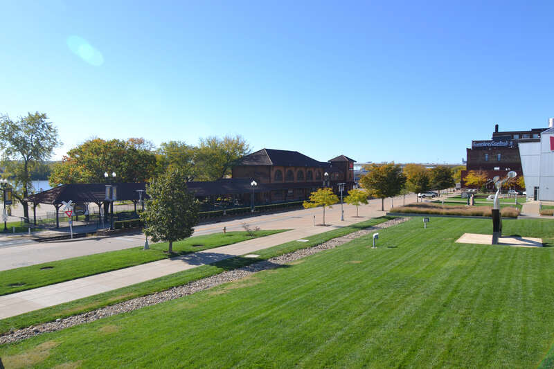 Riverfront Museum Peoria 20231019 1148