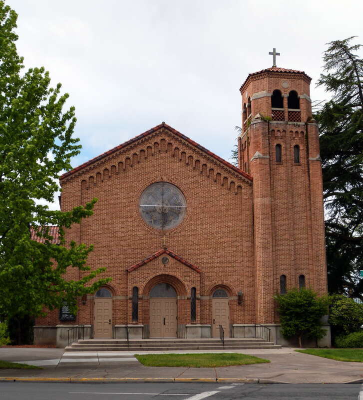 The historic Sacred Heart Roman Catholic Church (built 1928), located at 326 South Oakdale Avenue in Medford, Oregon, United States, is listed as a contributing resource in the South Oakdale Historic District. The historic district is listed on the
