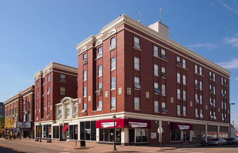 1921 Sherman Theatre (right, now Paramount Theater) and 1921 Breen Hotel (center, now Germain Towers), St Cloud Commercial Historic District, St Cloud, Minnesota, USA.  Viewed from the east.





This is an image of a place or building that is