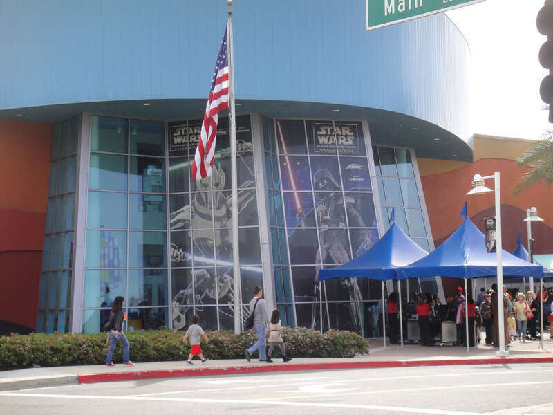 photo 2012 Pop Culture Geek
taken by Doug Kline

If you're interested in higher resolution versions of my images, contact me via my profile page.