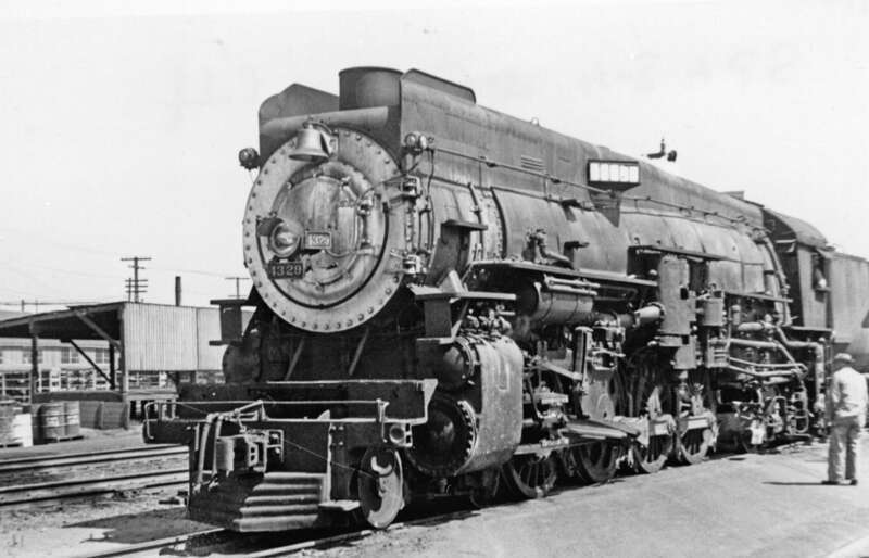 Southern Pacific 4-8-4 at Oakland (Calif.).
