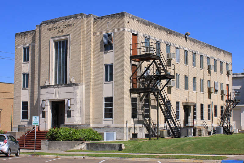 The former Victoria County jail in Victoria, Texas, United States was built in 1940. Atlee Ayres was one of the architects.