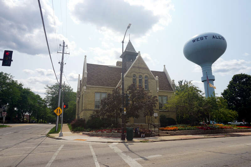 The Greenfield School (currently the West Allis Historical Society Museum) in West Allis, Wisconsin (United States).