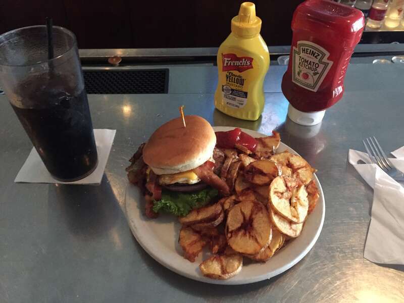 Hamburger at Press Grill at Short North Arts District in Columbus, Ohio
