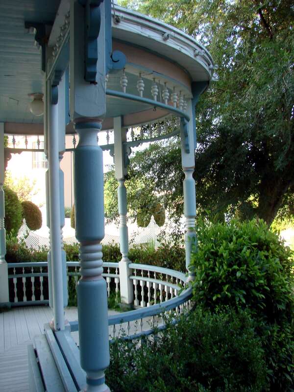 (1 in a multiple picture set)
The west end of the front porch of Edwards Mansion in Redlands, CA is a beautiful place to have a wedding picture taken or to just sit and relax.
