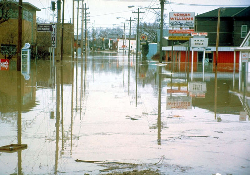 Flooded streets in Fort Wayne, Indiana, USA, during the disastrous floods of 1982.