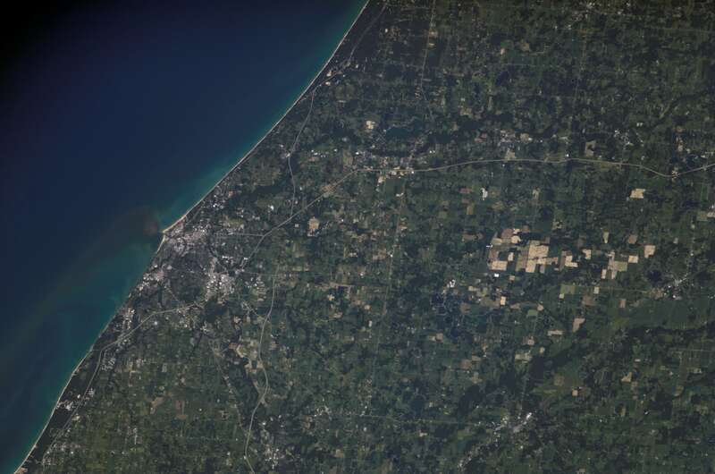 View of Earth taken during ISS Expedition 15.