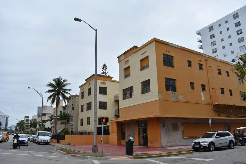 The La Corona Apartments (1924), designed by Hampton &amp;amp; Ehman, is part of the Collins Waterfront Architectural District.