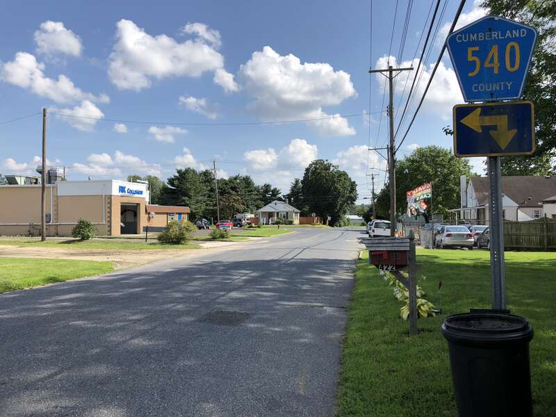 View east along Cumberland County Route 540 (Quigley Avenue) between Cumberland County Route 747 (Almond Road) and Park Avenue in Vineland, Cumberland County, New Jersey