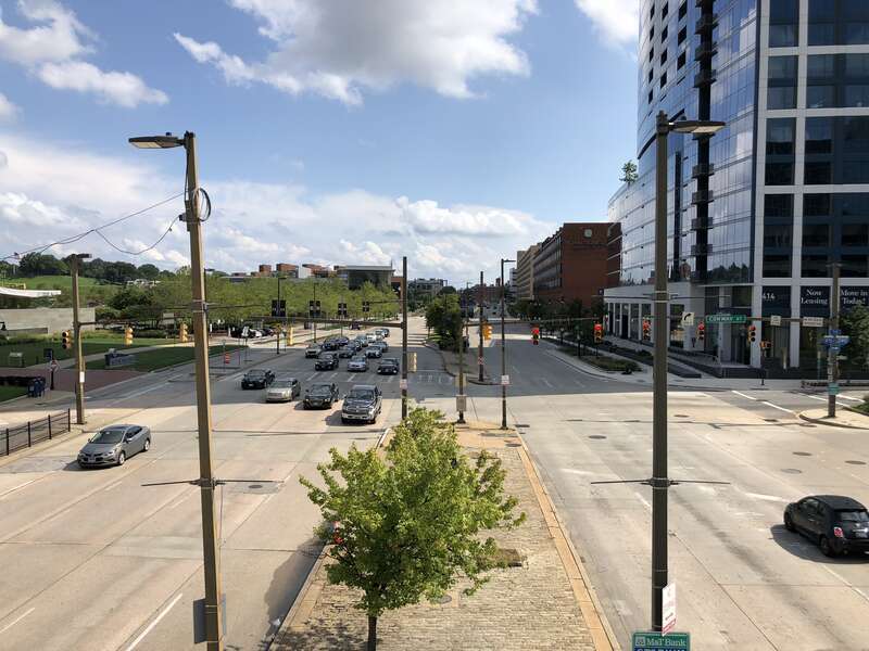 View south along Maryland State Route 2 (Light Street) from the pedestrian overpass just north of East Conway Street in Baltimore, Maryland