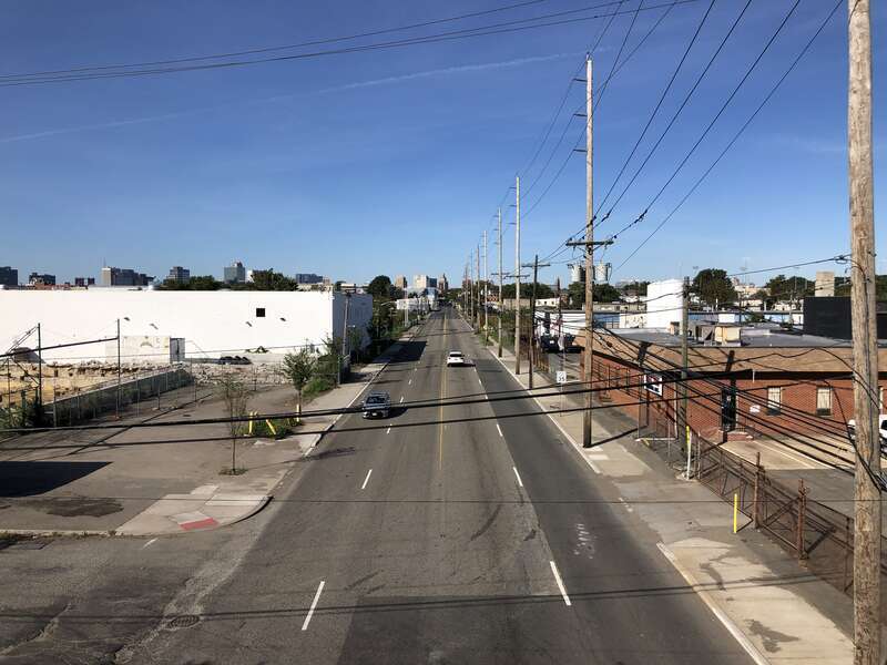 View west along Hudson County Route 508 (Newark-Jersey City Turnpike) from the overpass for the rail line between Greenfield Avenue and Bergen Avenue in Kearny, Hudson County, New Jersey
