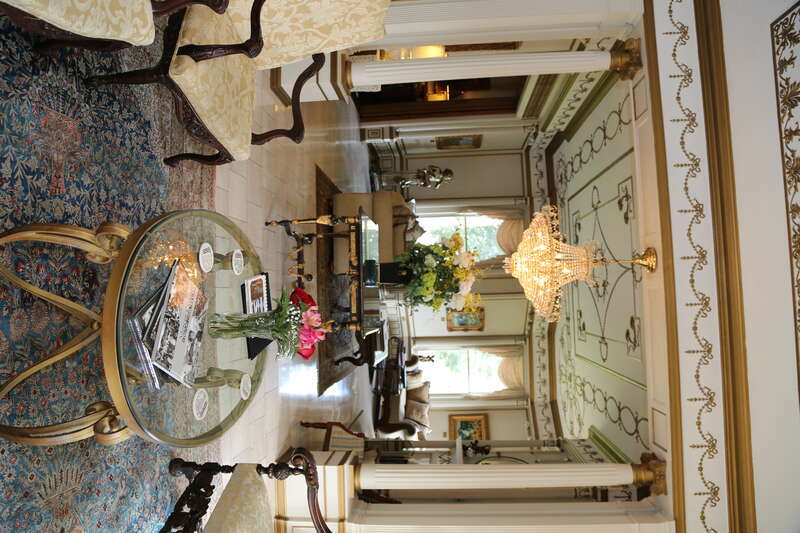 ShareAlike — If you remix, transform, or build upon the material, you must distribute your contributions under the same license as the original. 
Camera: Canon EOS 5D Mark III
Lens : EF24-105mm f/4L IS USM at 24 mm 
Light Setting: f/5 1/60 s 

ISO