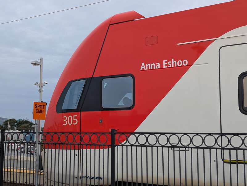 The cab car 305 (in the 305/306 consist) is named Anna Eshoo in recognition of the US Representative's support to implement the Peninsula Corridor Electrification Project. This northbound train was photographed from the southbound platform at San