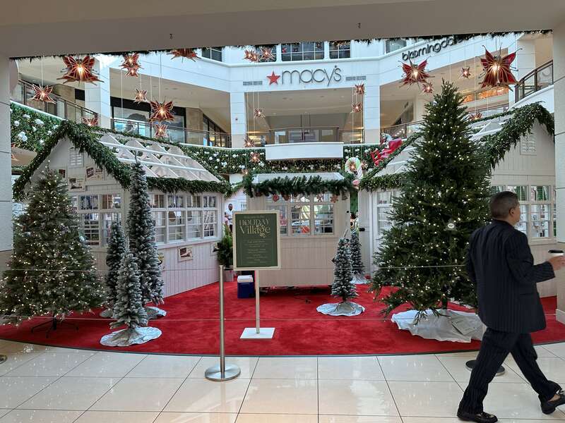 Christmas Aventura Mall - 23 December 2023