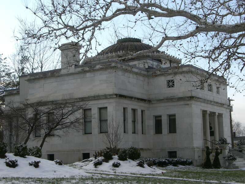 Curtis Library Meriden.