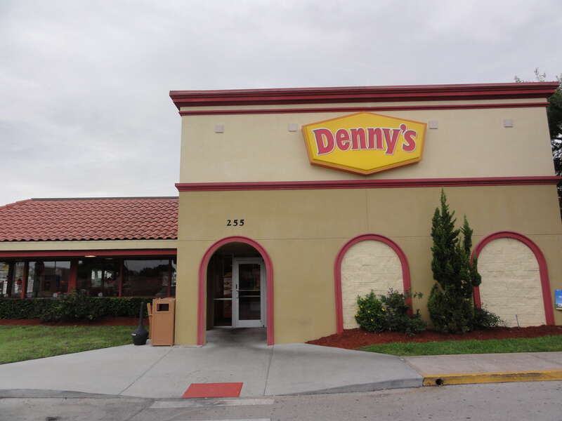 2010/06/06 Dinner at  Denny's, Altamonte Springs, FL.