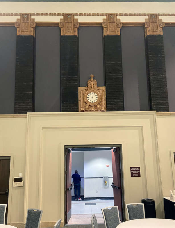 First National Bank of Mankato
Now part of the Mankato Civic Center, the Mayo Clinic Health System Event Center.

Mankato, Minnesota, USA