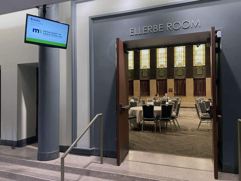 First National Bank of Mankato
Now part of the Mankato Civic Center, the Mayo Clinic Health System Event Center.

Mankato, Minnesota, USA