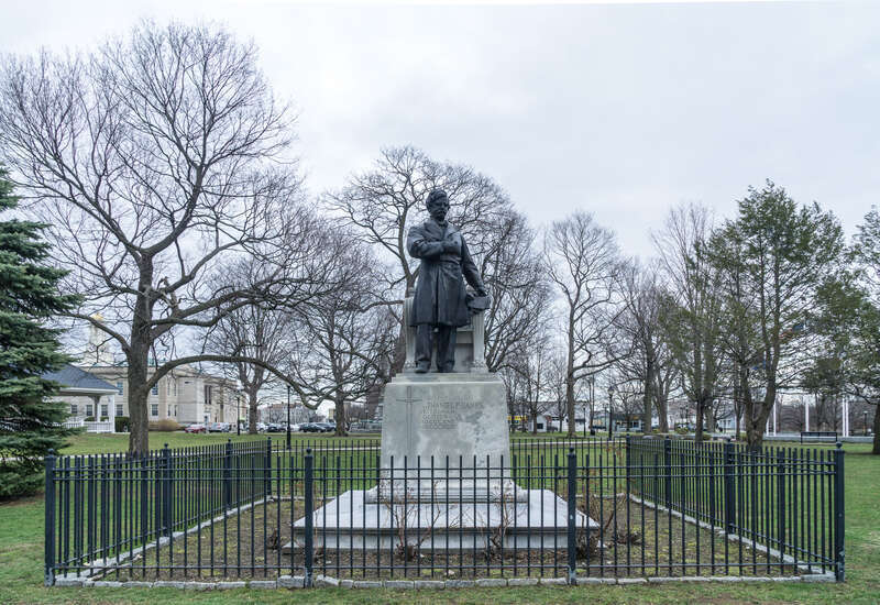 Gen. Nathaniel P. Banks statue on Waltham Common, Massachusetts. By Henry Hudson Kitson, 1909.